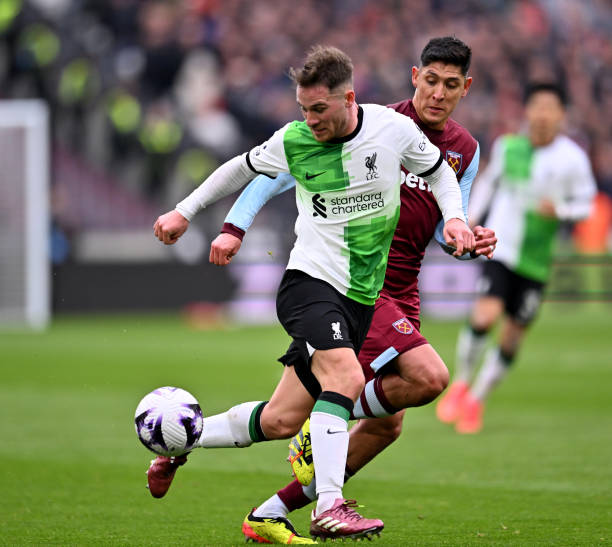 队报：登贝莱将在对阵迈阿密国际时复出，但不一定会首发出场.