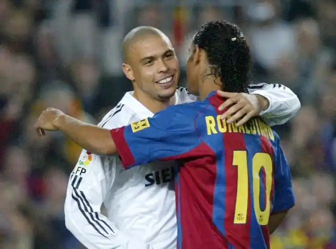 不妨看看曼 不妨看看曼